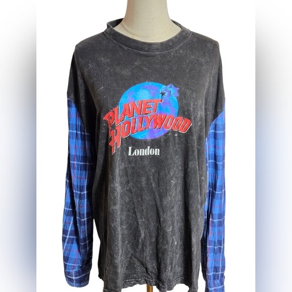 Furst Of A Kind Tops - Furst Of A Kind Planet Hollywood Grunge Black Tee Flannel Shirt Sleeves Shirt